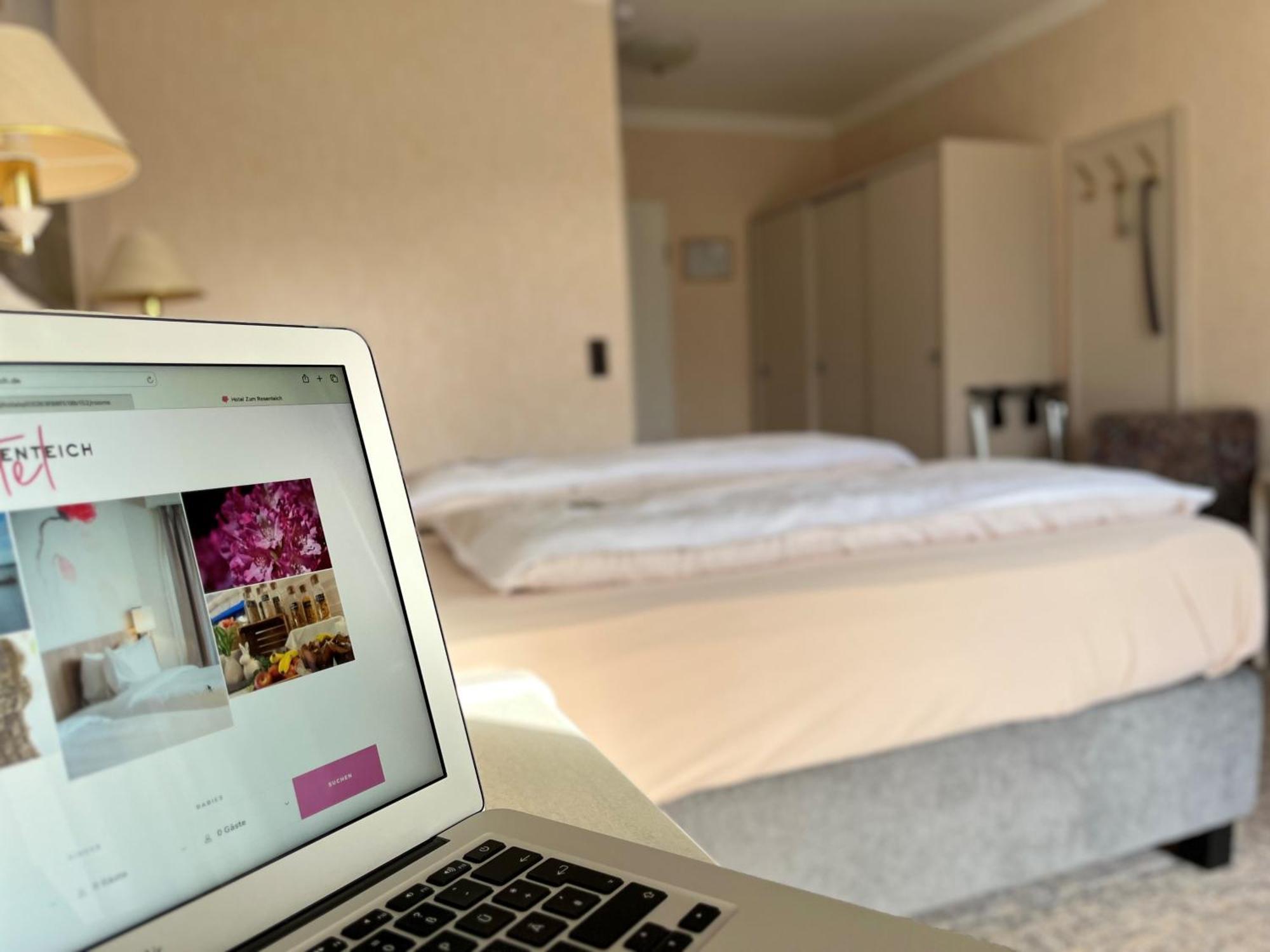 Hotel Zum Rosenteich Bad Zwischenahn Ngoại thất bức ảnh