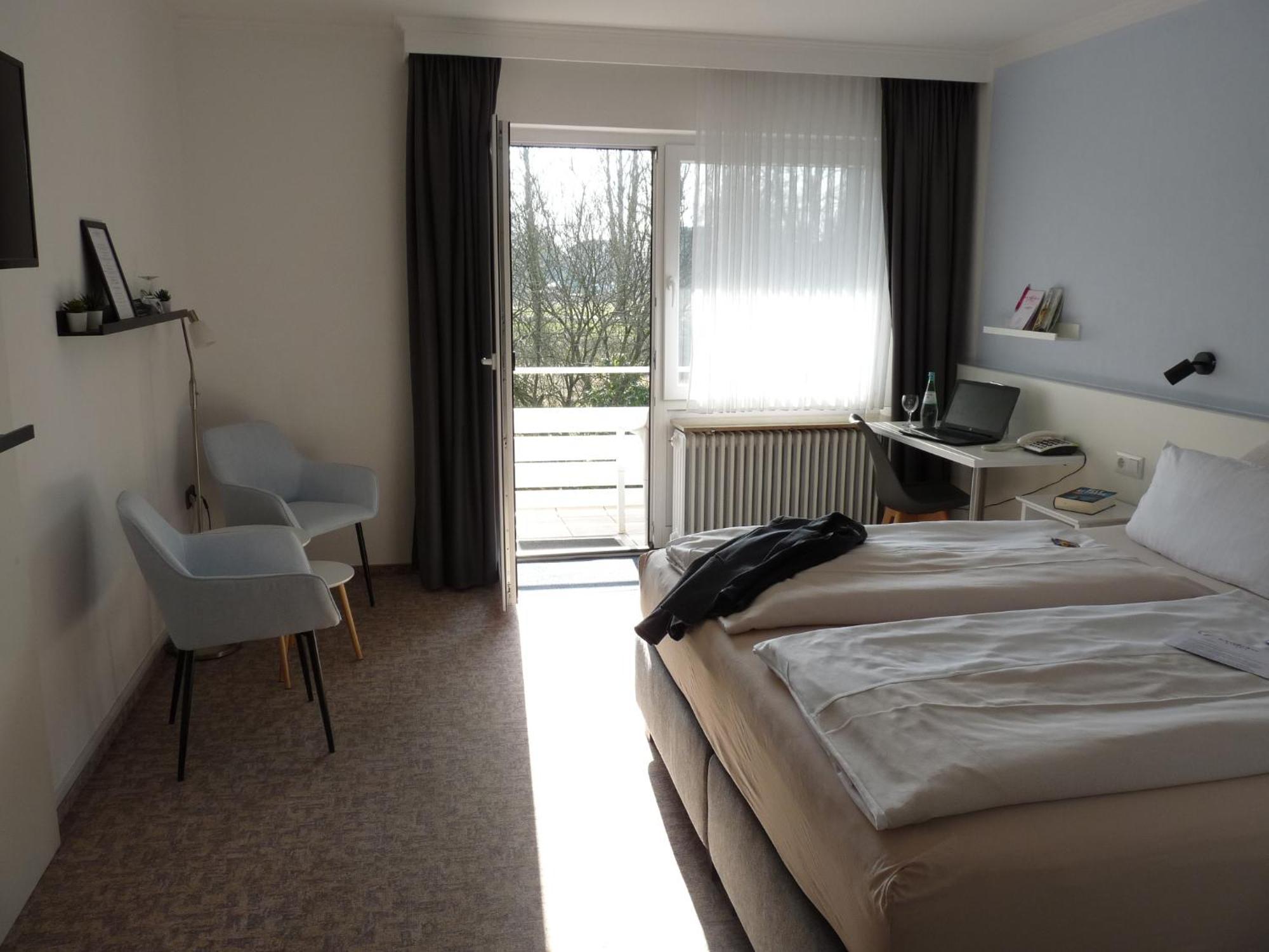 Hotel Zum Rosenteich Bad Zwischenahn Ngoại thất bức ảnh