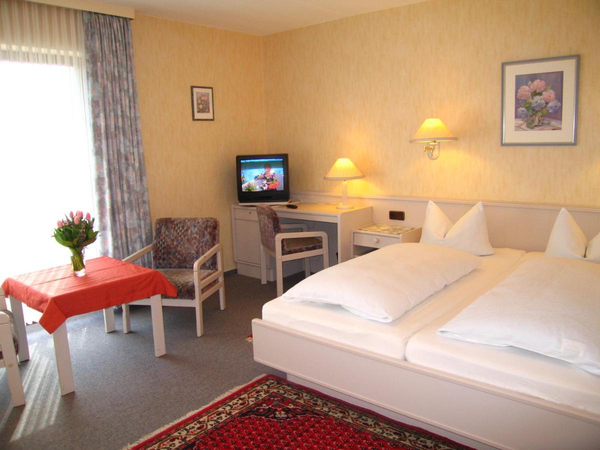 Hotel Zum Rosenteich Bad Zwischenahn Ngoại thất bức ảnh